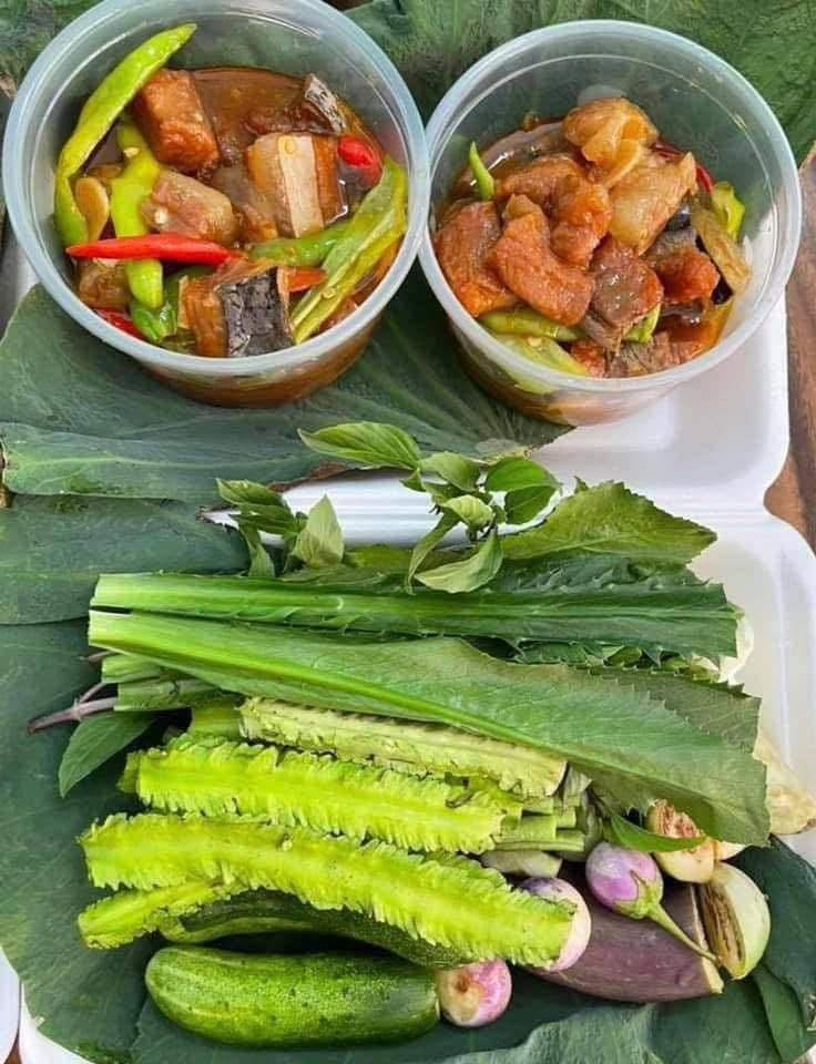 ផ្អកត្រីពោ 1kg/jar