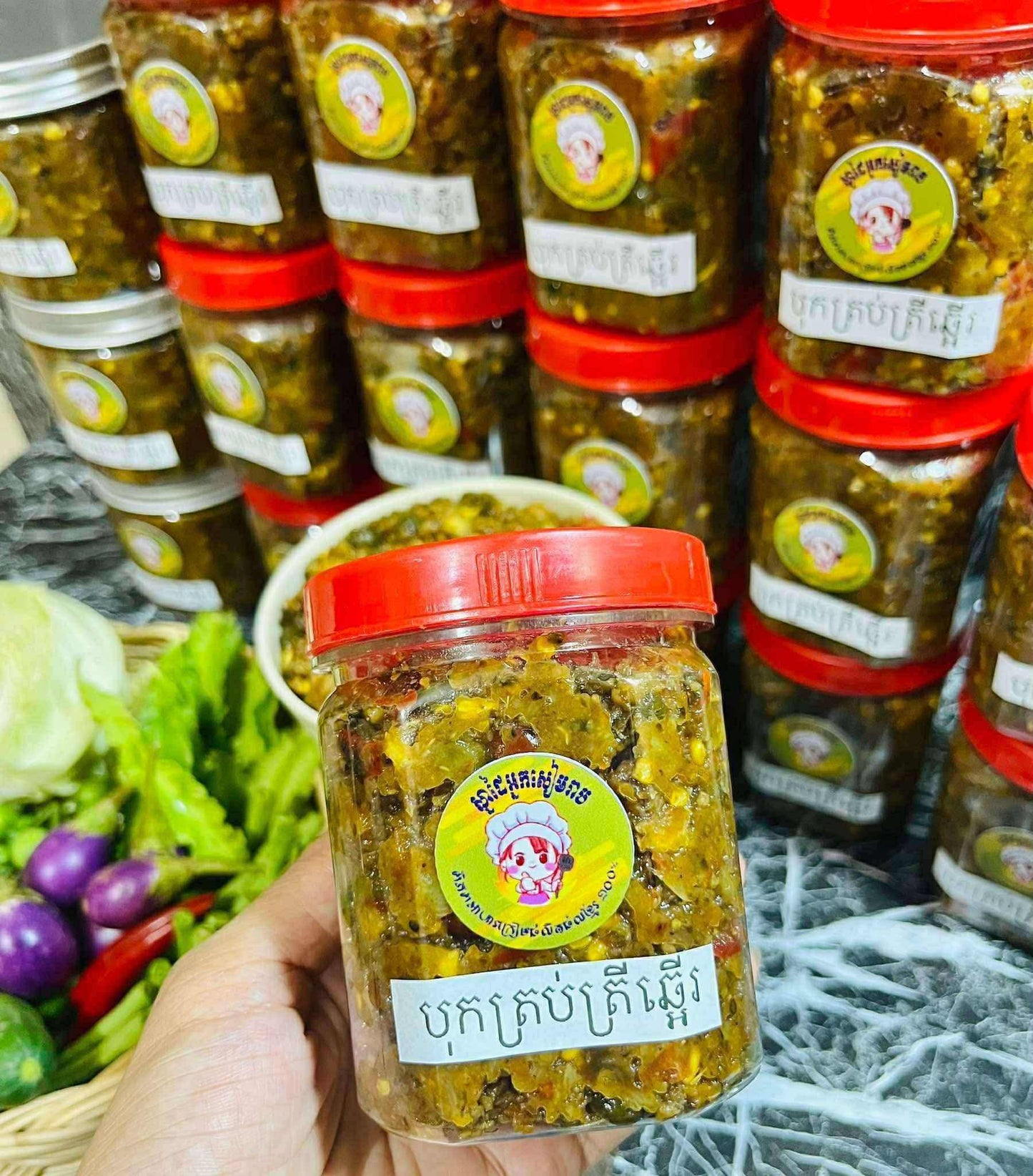បុកទ្រព្យត្រីឆ្អើរ 300g/Jar