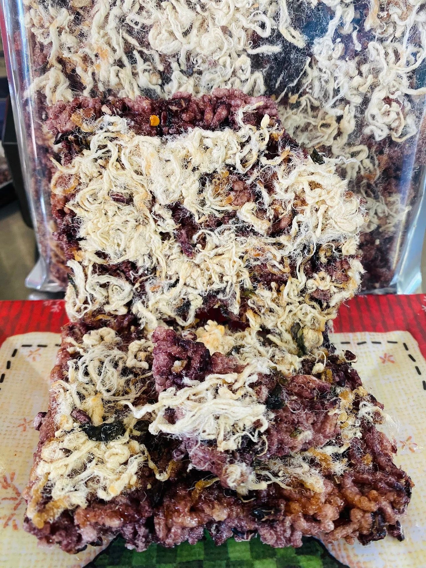 Brown Rice Crispy អង្ករសម្រូករស់ជាតិសាច់ផាត 250g