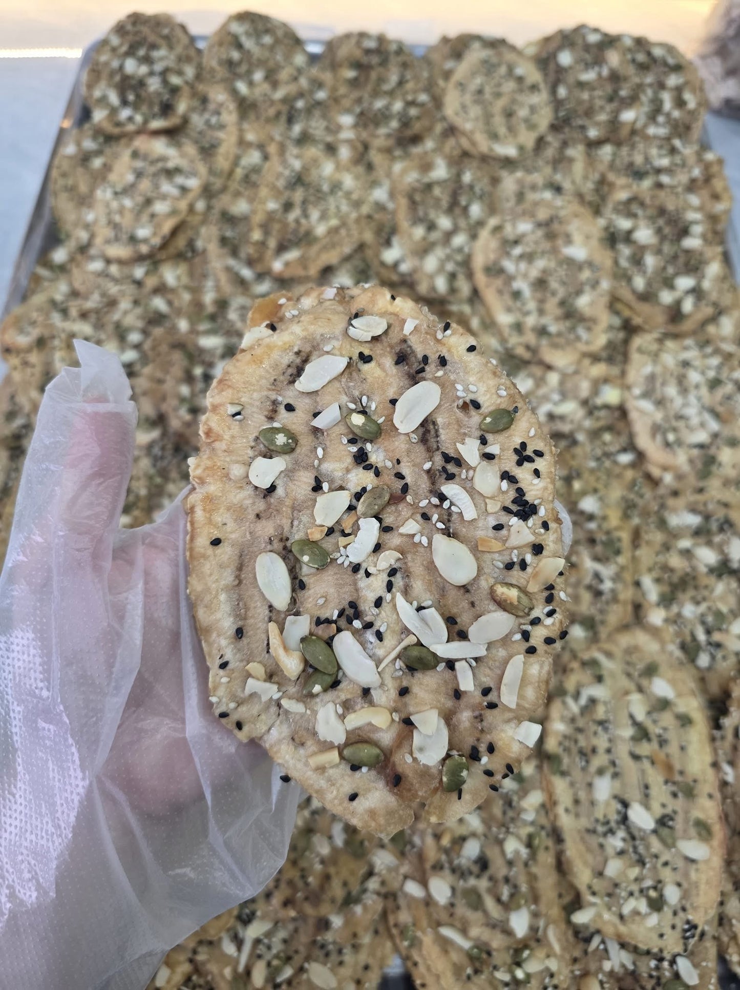 តំណាប់ចេកហាល រសជាតិធញ្ញជាតិគ្រប់មុខ 300g/Box